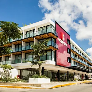 https://fiesta-inn-playa-del-carmen.quintano-roohotels.com