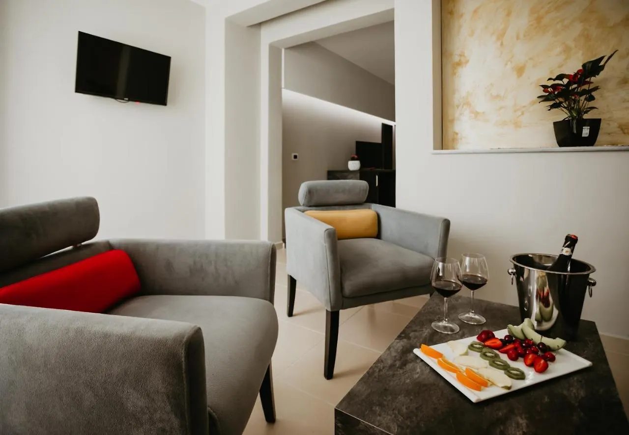 Hotel Miki Durres